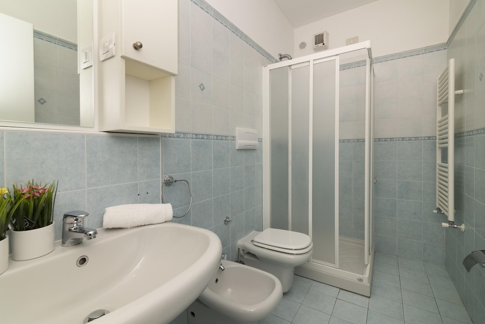 Standard Apartment, 1 Bedroom, Beachside (Porto Letizia Firenze 2) photo 3