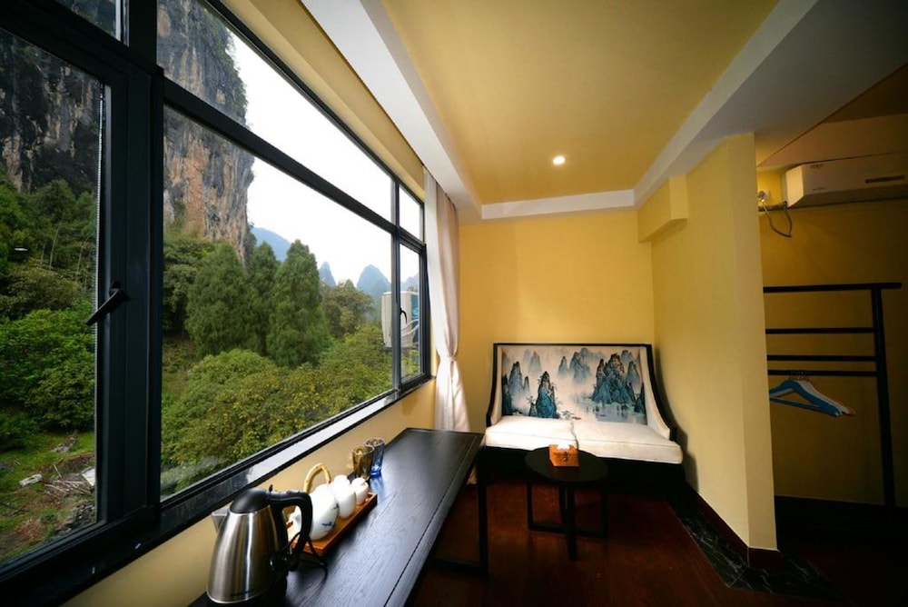 Superior Twin Room With Mountain View photo 3