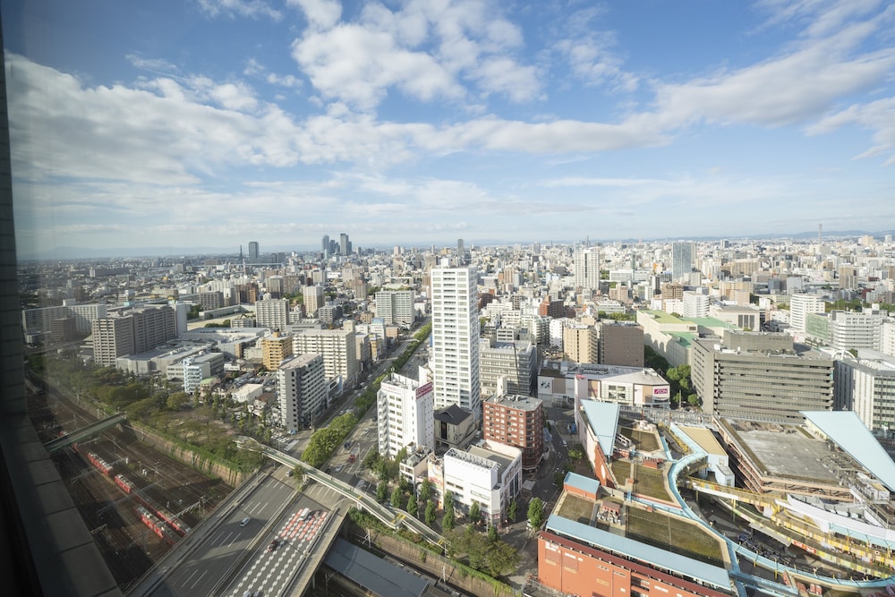 Suite, 1 Queen Bed (Nagoya City View, High Floor)