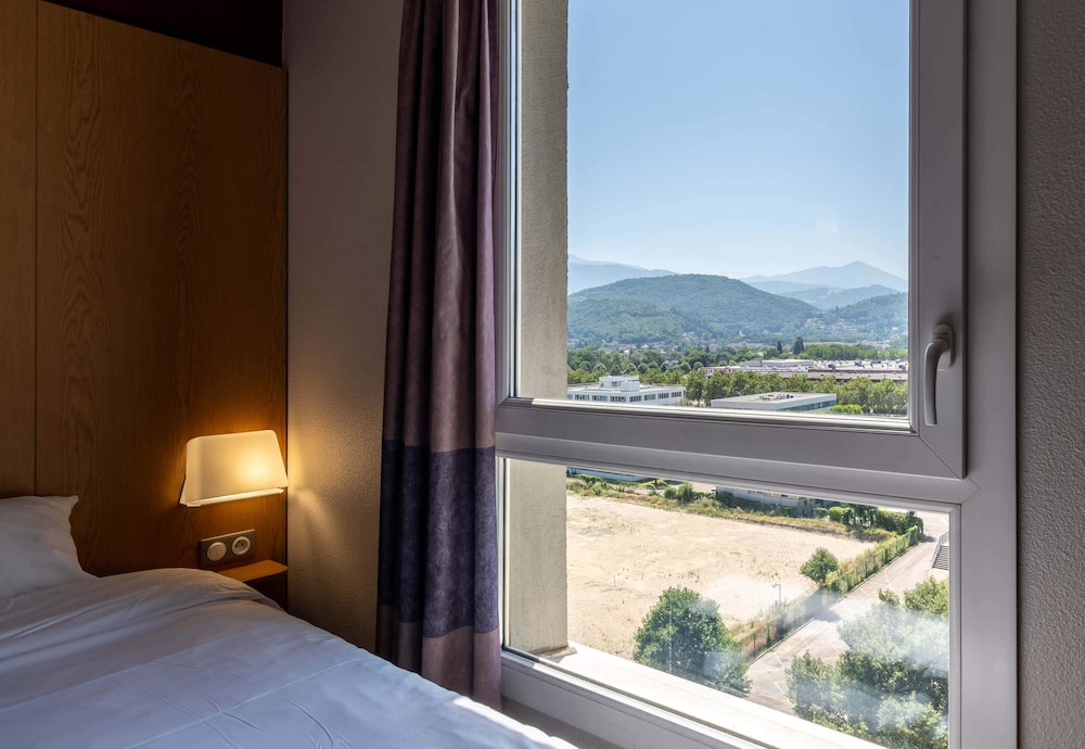 Double Room, Mobility Accessible, Non Smoking photo 3