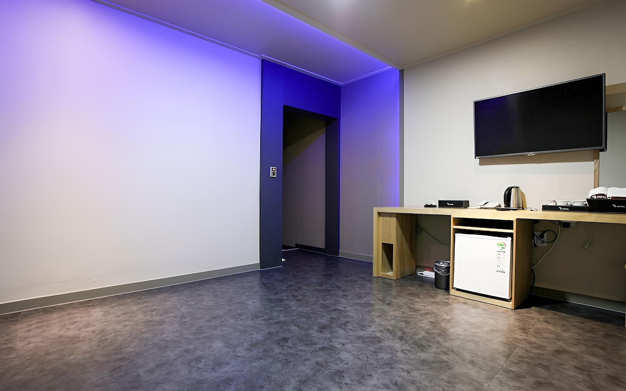 Room (Korean-style Ondol Room) - Photo 1