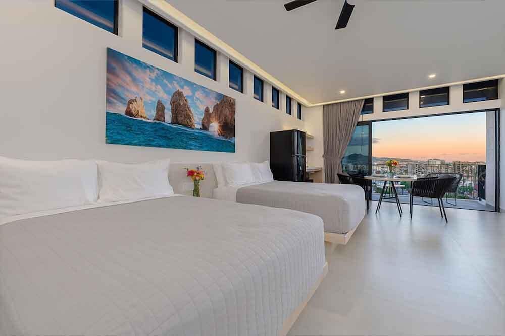 Studio Suite, 2 Queen Beds, City View