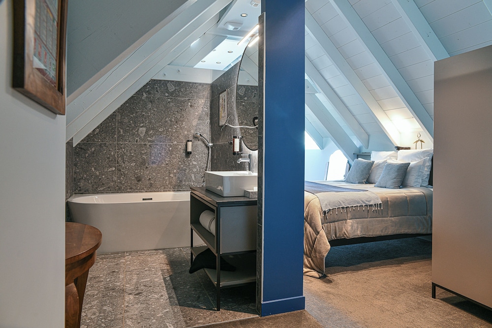 Double Room, Balcony, Lake View photo 2