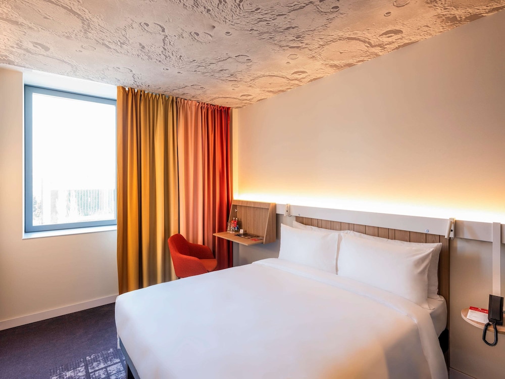 Standard Room, 1 Double Bed - Photo 4