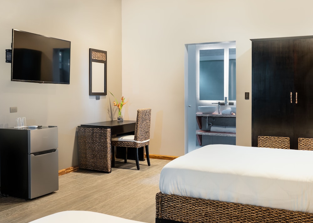 Bangalô Quádruplo Deluxe com Spa