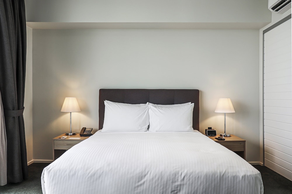 Premium Suite, 2 Bedrooms - Photo 3