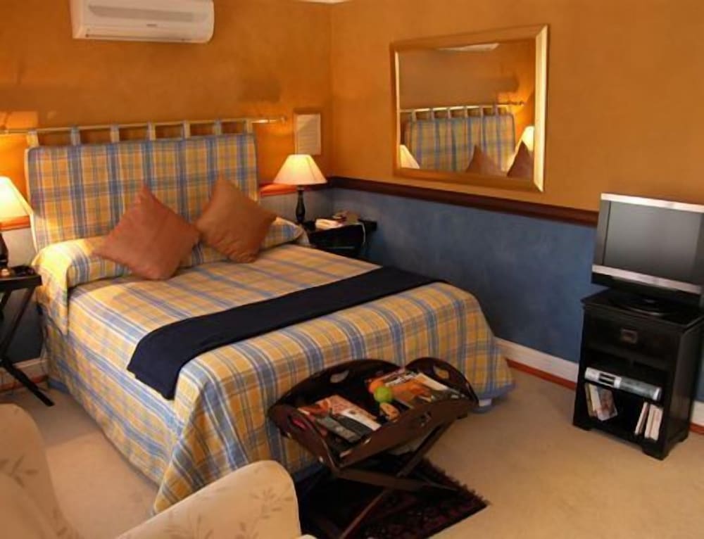 Standard Double Room (The Foxbury) photo 1