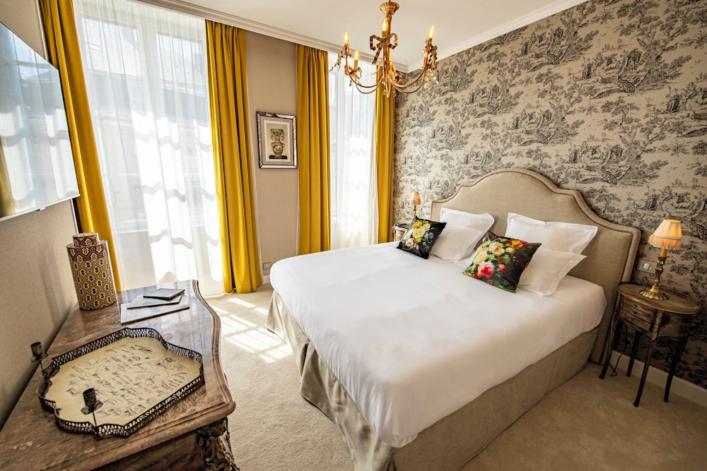 Junior Suite - Photo 1