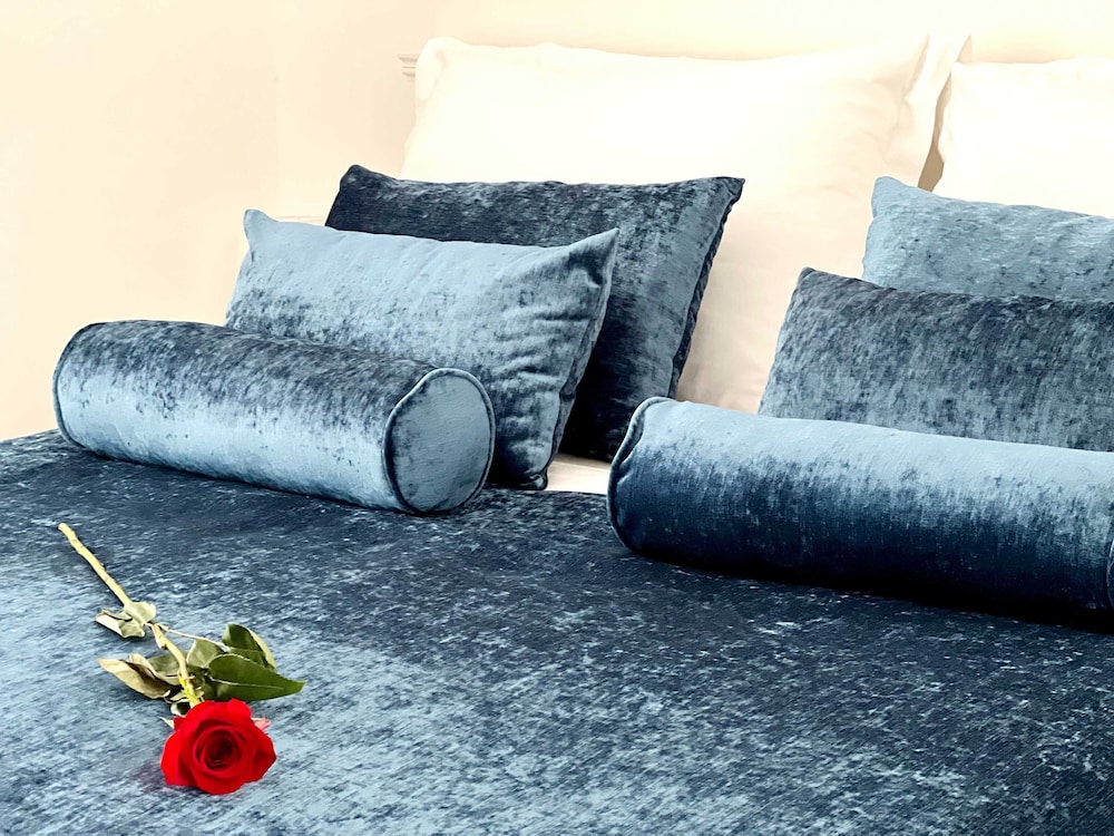 Comfort Room, City View photo 3