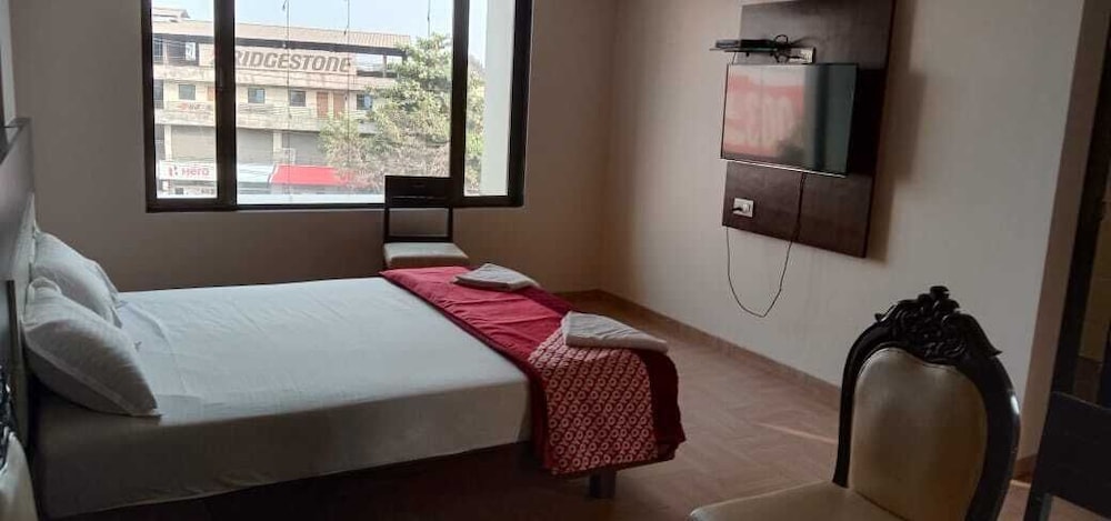 Super Deluxe Room - Photo 3