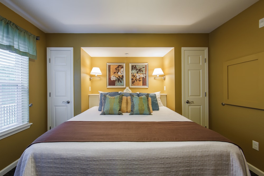 Villa, 1 Bedroom (1 King Bed) photo 2