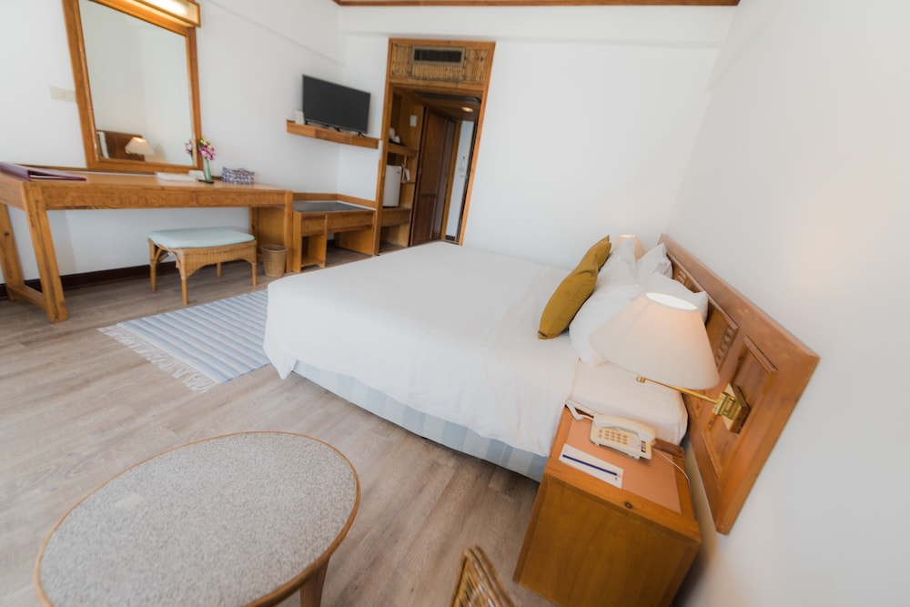 Deluxe Seaview - Photo 4