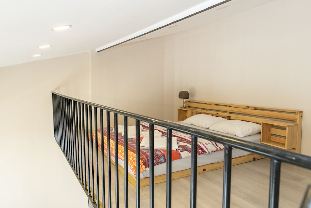Comfort Room photo 2