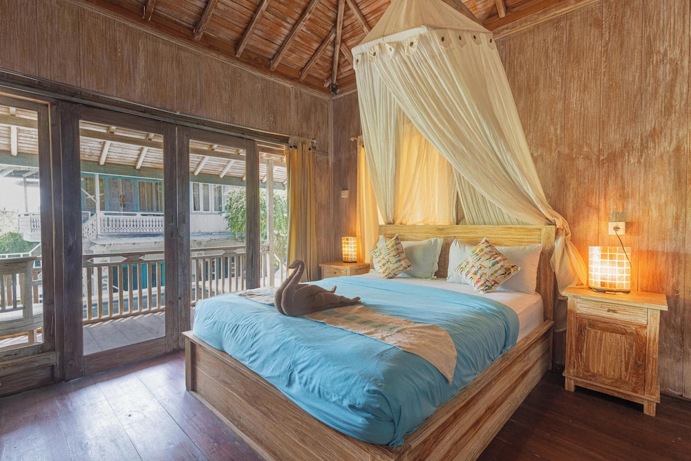 Deluxe Bungalow photo 1