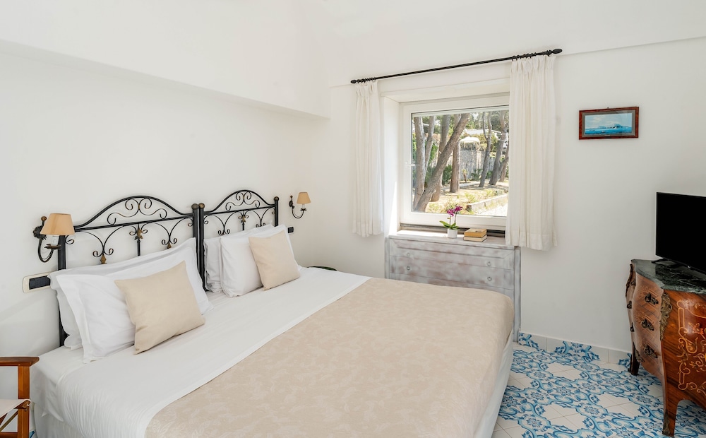 Panoramic Penthouse, 2 Bedrooms, Sea View, Tower photo 2