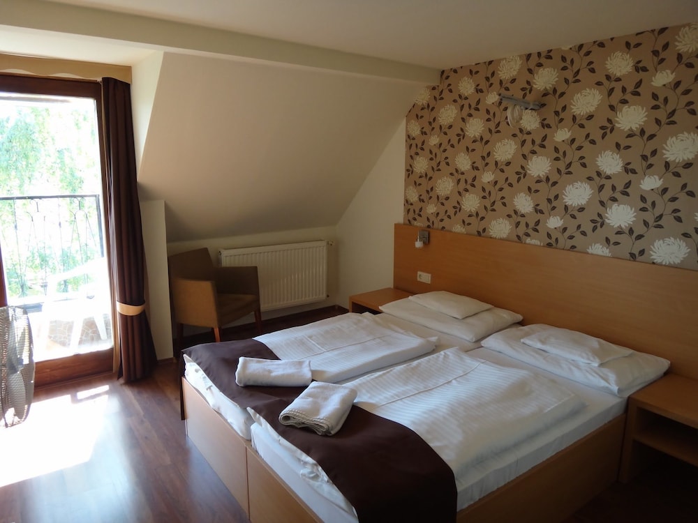 Basic Double Room, 1 Double Bed photo 1