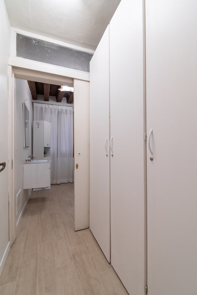 Superior Apartment, 2 Bedrooms, Canal View (Riva 3 Check-in online) photo 3
