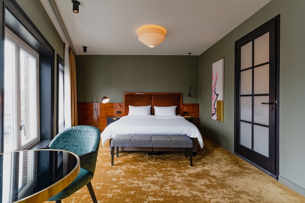 Grand Double Room