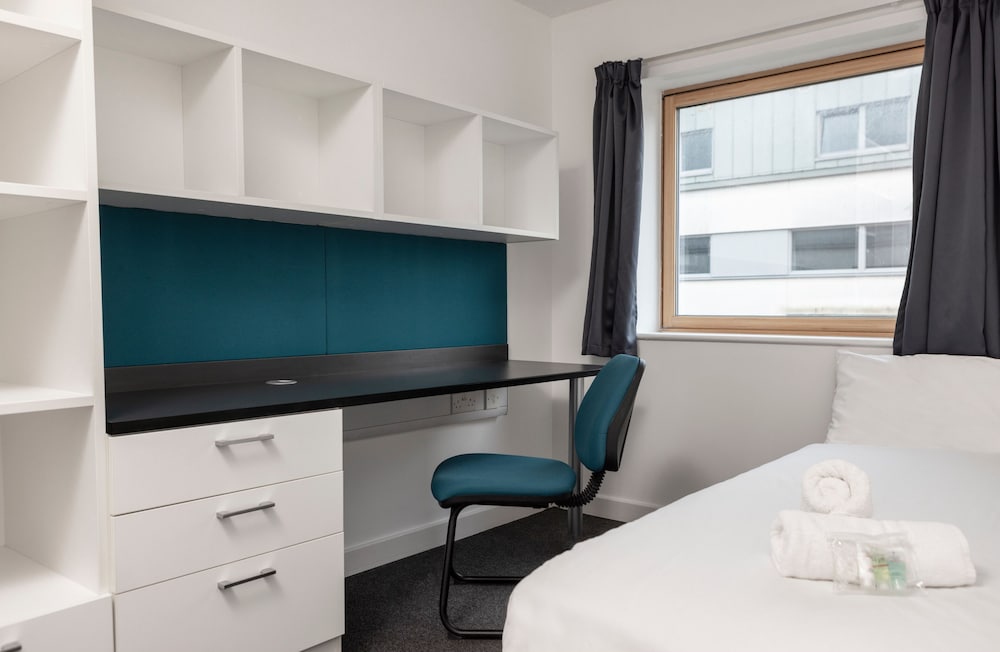 Basic Single Room, 1 Twin Bed, Non Smoking