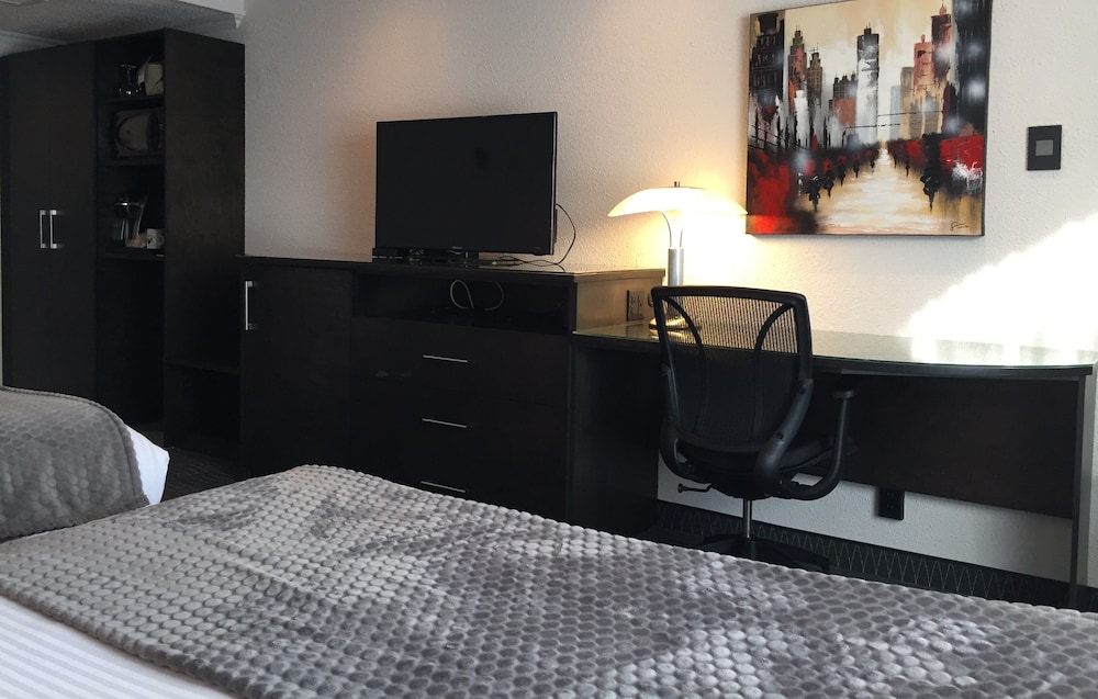 Business Room, 2 Queen Beds photo 2