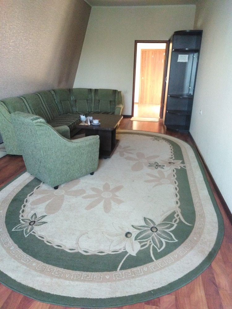 Large Twin Room photo 2