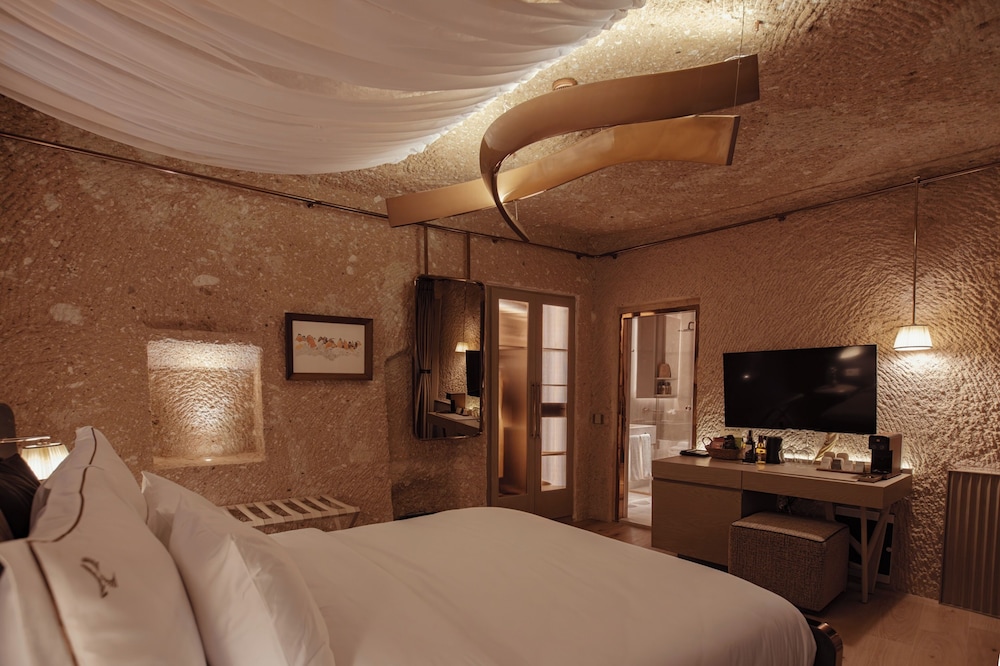 Comfort Cave Room, Twin photo 3