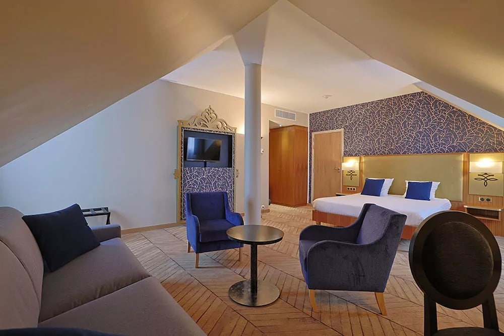 Junior Room (Junior Suite) - Photo 3