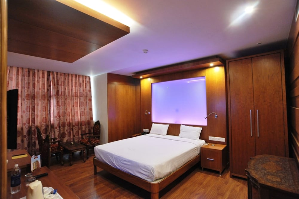Superior Room - Photo 11