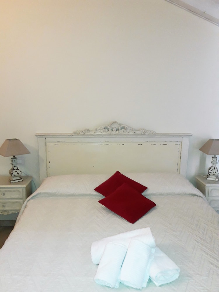 Design Double Room, Lake View