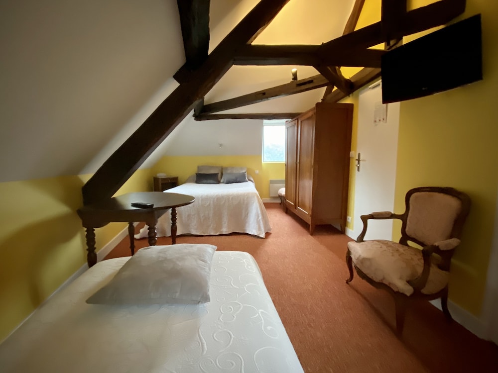 Comfort Triple Room photo 3