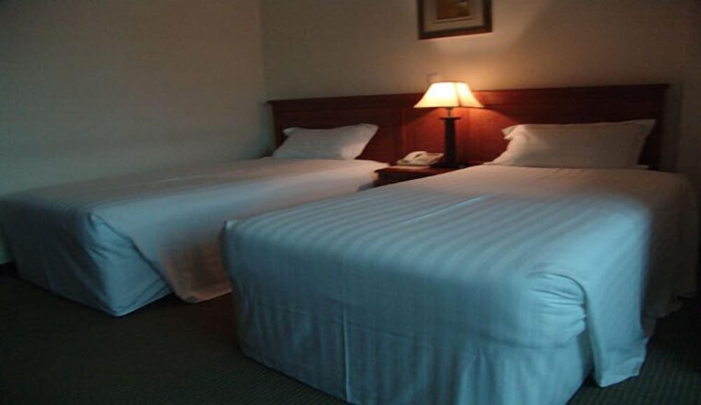 Executive Suite photo 2