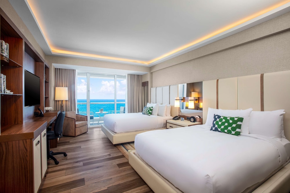 Studio, 2 Queen Beds, Oceanfront