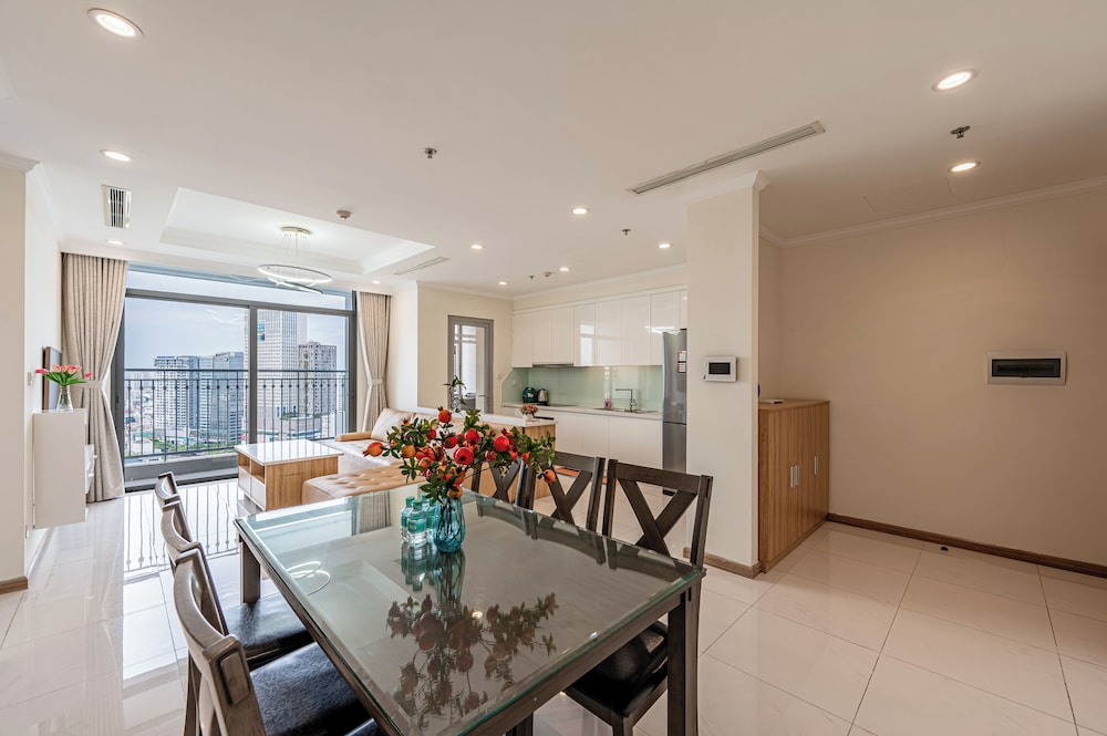 Family Apartment, 1 Bedroom, Balcony, City View
