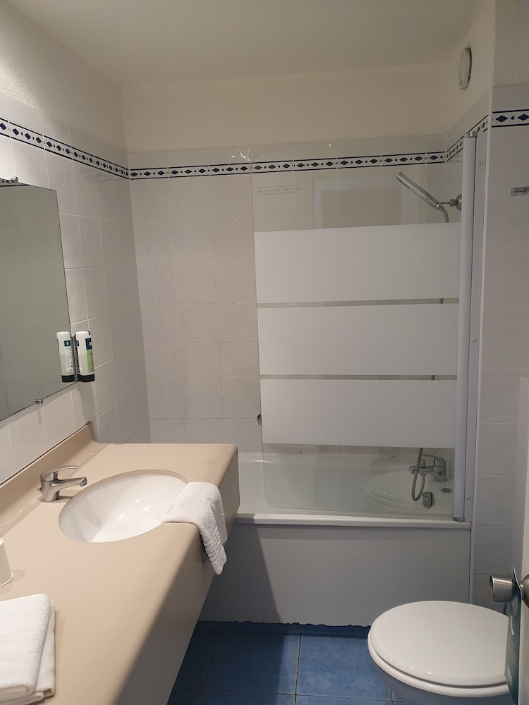 Superior Double Room (Air Conditioning ) photo 3