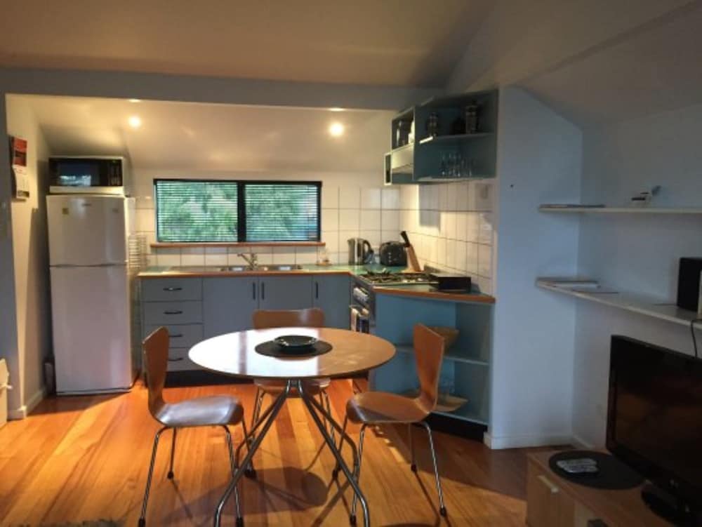 Standard Apartment, Multiple Bedrooms, Non Smoking, Kitchen (Two Storey, One Bedroom) photo 2