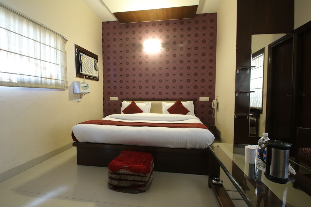 Superior Double Room Single Use photo 1