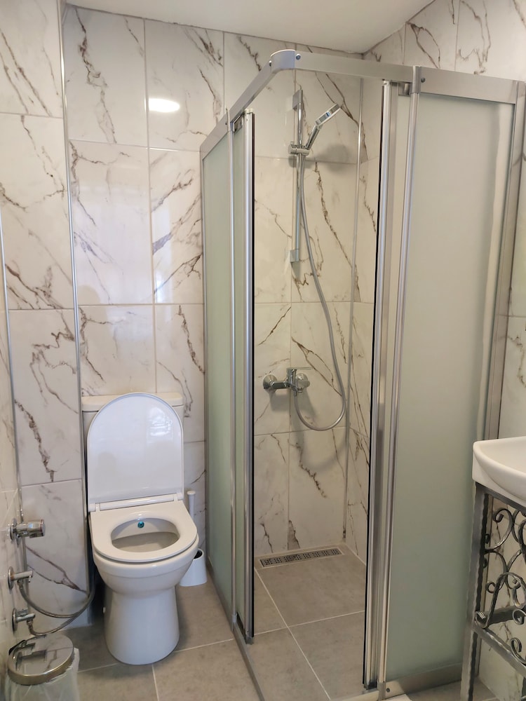 Classic Triple Room photo 2