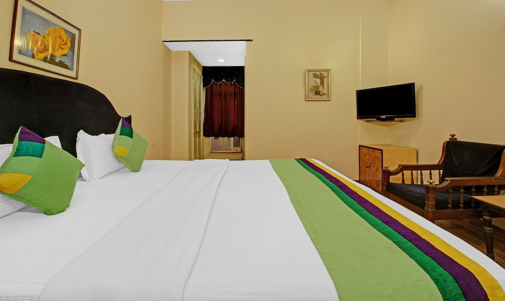 Standard Double Room - Photo 13
