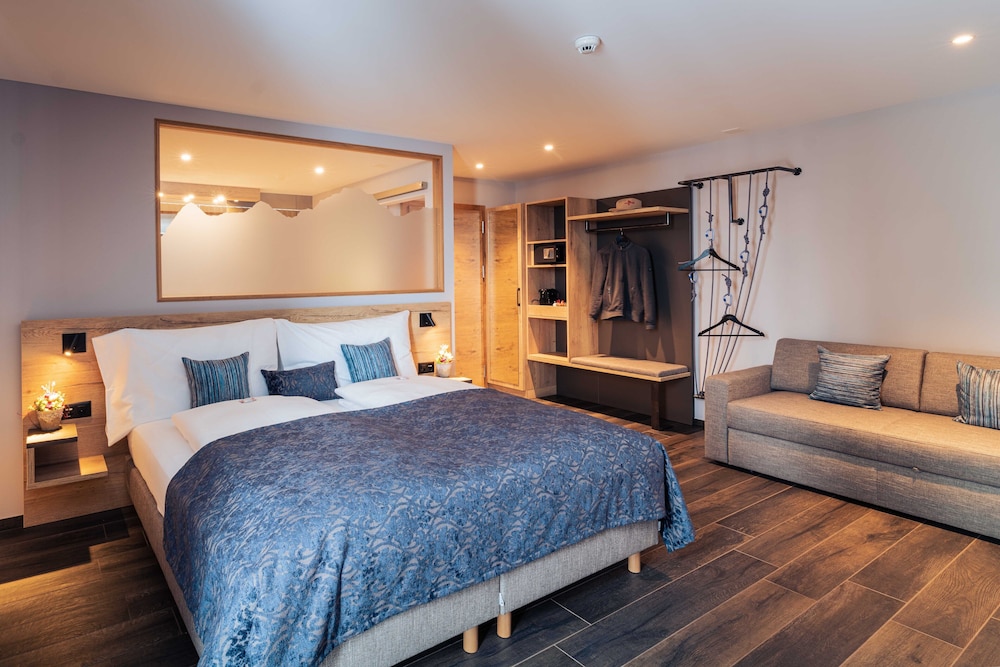 Premium Double Room (Panorama) - Photo 1
