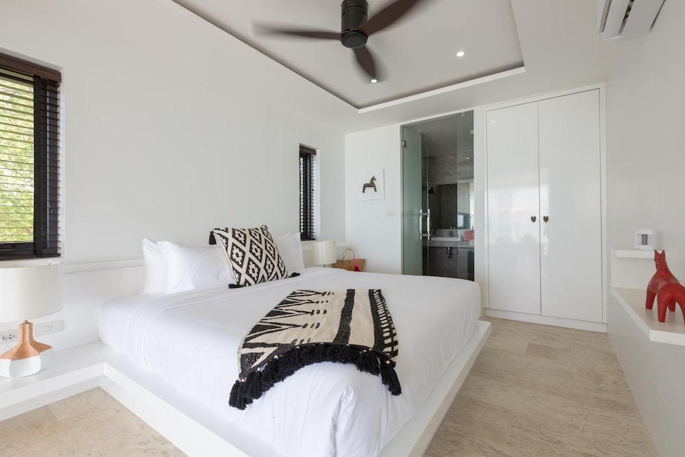 2 Bedroom Sea View Pool Suite & Cinema - Photo 6