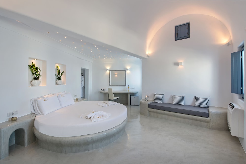 Honeymoon Suite (Plunge Pool)