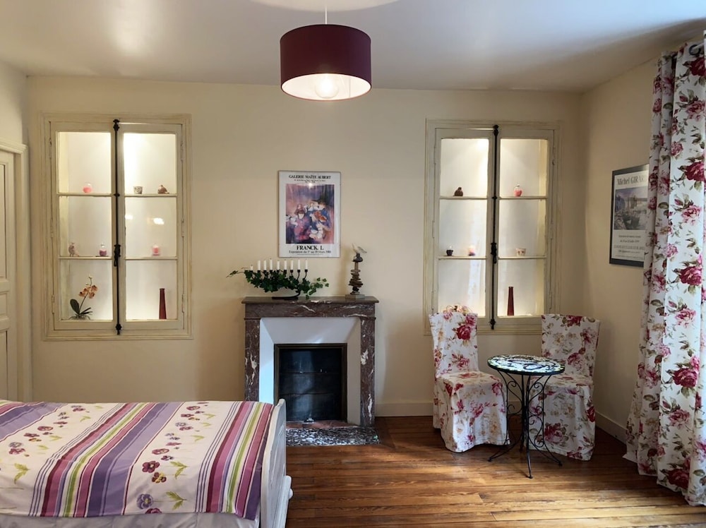 Double Room (Art floral) photo 2