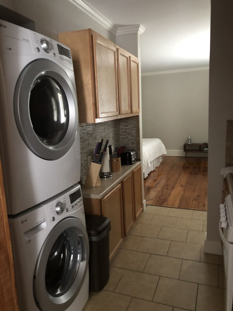 Executive Suite, 1 Bedroom, Kitchenette (Professional Suite King Bed) photo 3