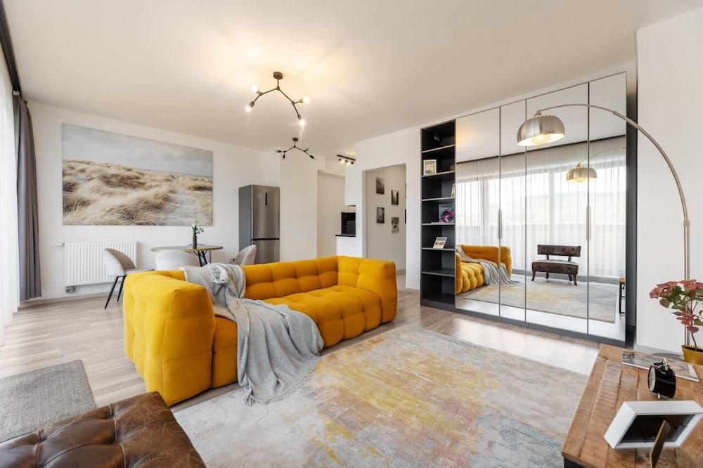 Deluxe Apartment, Balcony, City View