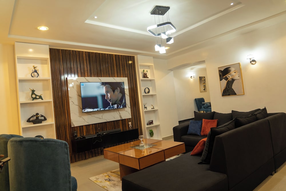 Luxury Apartment photo 1