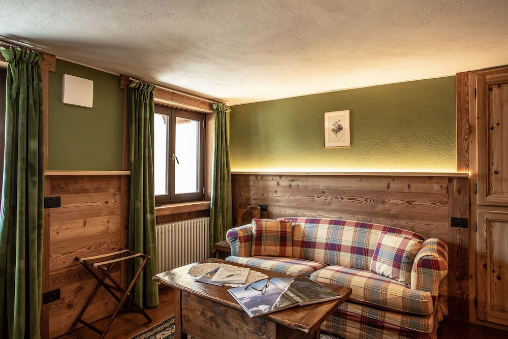 Suite (mini) photo 1