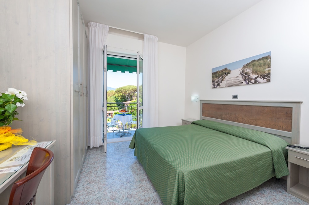 Superior Double Room - Photo 1