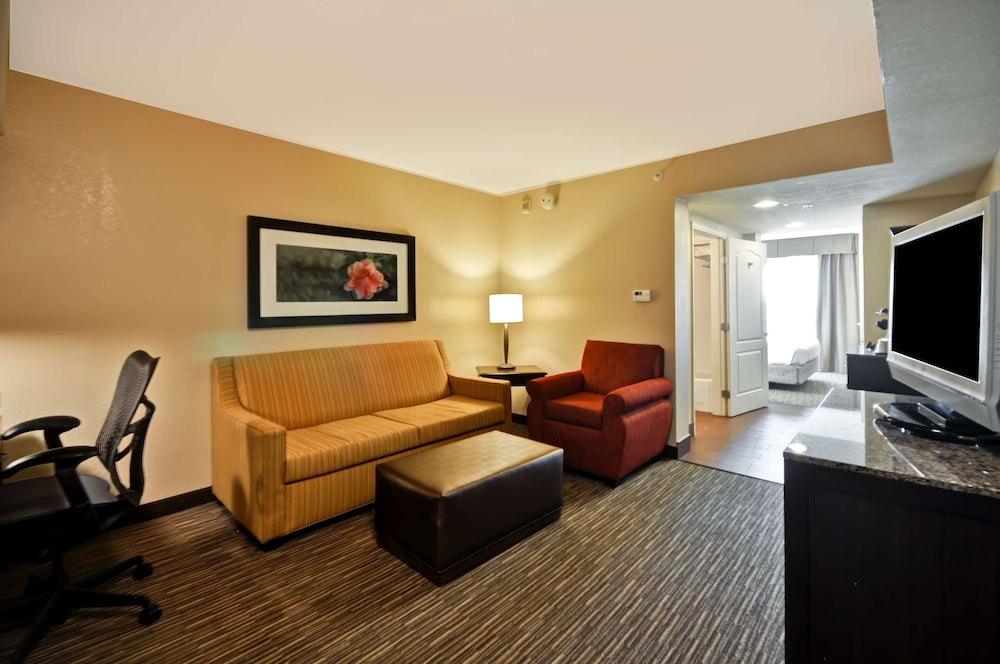 Room - Photo 1