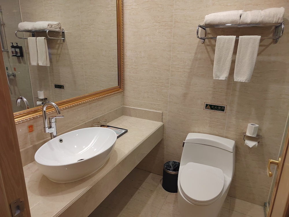 Comfort Single Room, Private Bathroom photo 2
