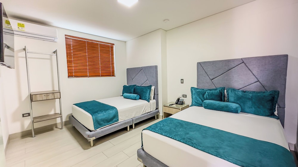 Standard Double or Twin Room photo 1
